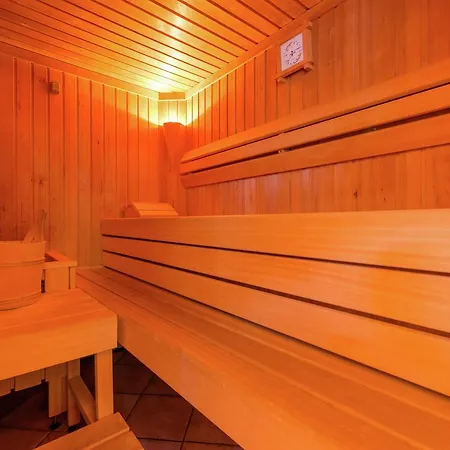 瀑布小木屋 木屋